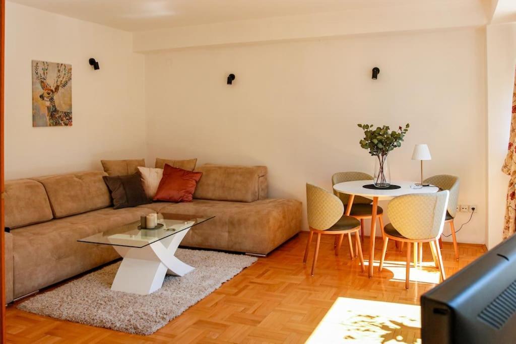 Nn Apartment Skopje Eksteriør bilde